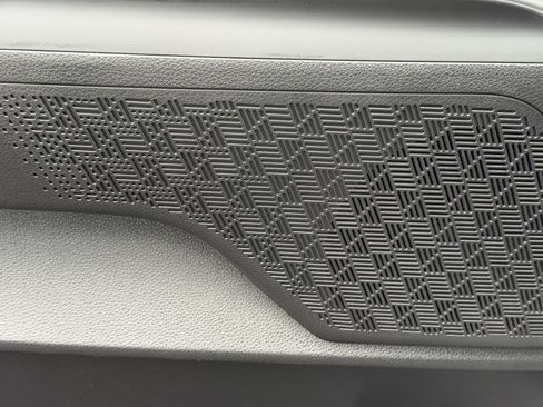 New 2026 Kia Carnival SX w/ SX Dark Edition Package FWD image 21