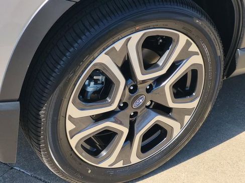 New 2025 Subaru Ascent Touring image 5