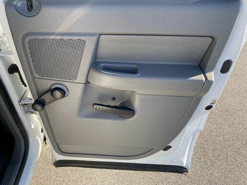 Used 2009 Dodge Ram 2500 Truck ST image 25