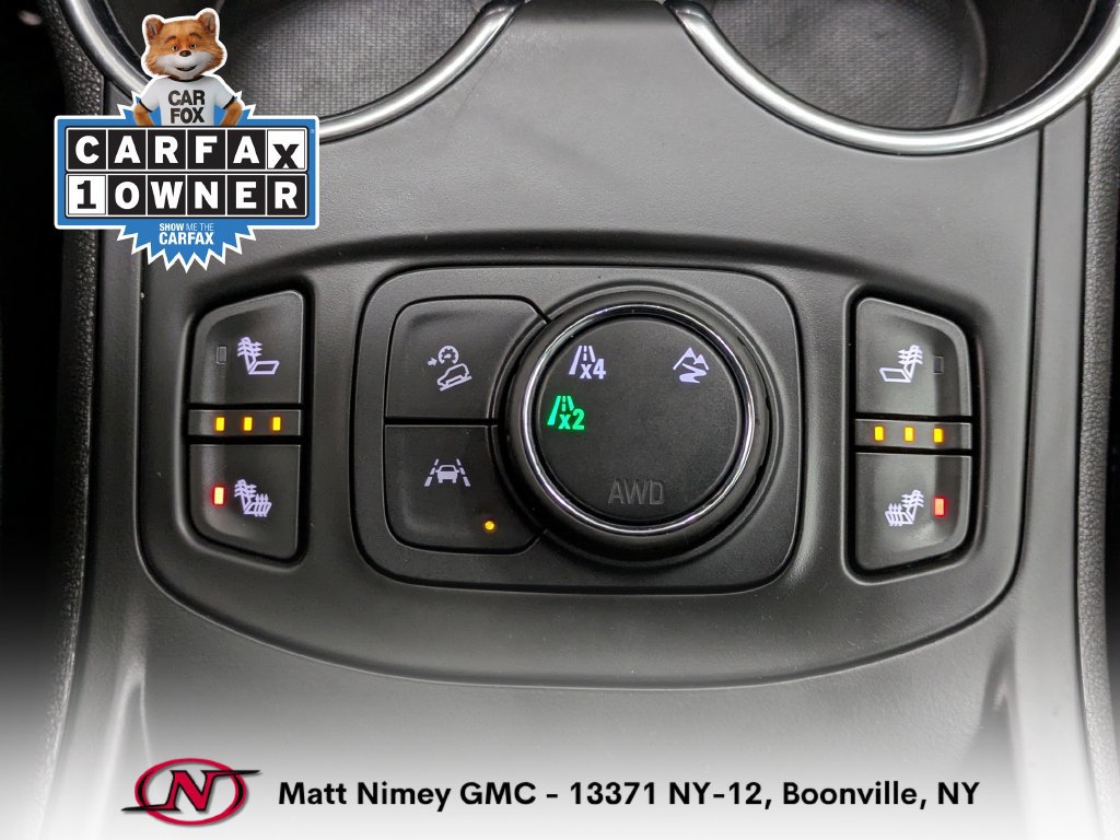 Used 2024 GMC Terrain SLT AWD/4WD image 4