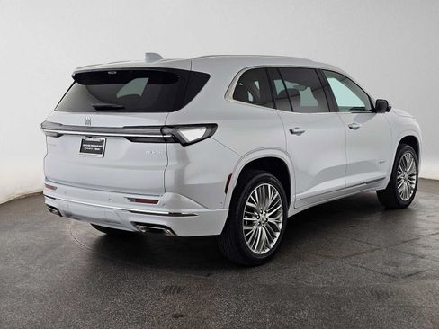 New 2027 Buick Enclave Avenir FWD image 3