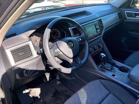 Used 2018 Volkswagen Atlas S image 14