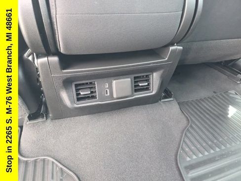 Used 2023 Chevrolet Silverado 1500 LT AWD/4WD image 36