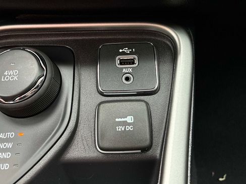 Certified 2021 Jeep Compass Sport w/ Cold Weather Group AWD/4WD image 29