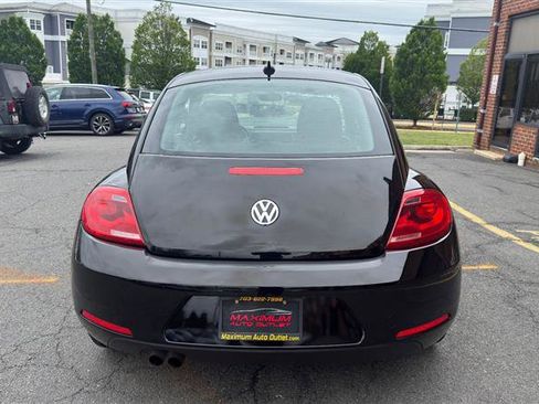 Used 2014 Volkswagen Beetle 1.8T FWD image 7