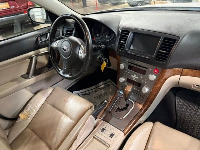 Used 2009 Subaru Outback 2.5i Limited AWD/4WD image 13