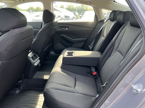 New 2025 Honda Accord SE image 9