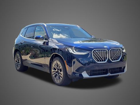 New 2026 BMW X3 xDrive30i w/ Premium Package AWD/4WD image 3