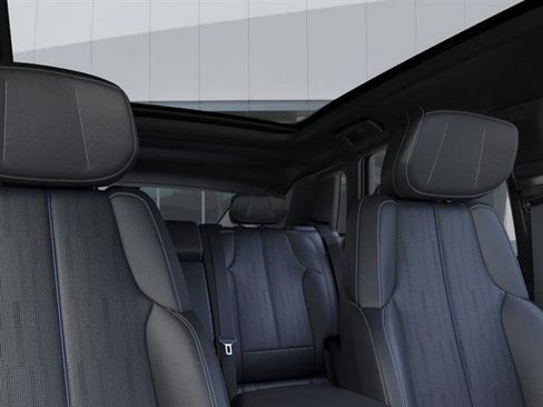 New 2025 Cadillac Lyriq Luxury w/ LPO, Floor Liner Package RWD image 24
