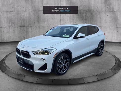 Used 2018 BMW X2 xDrive28i w/ M SportX Package AWD/4WD image 3