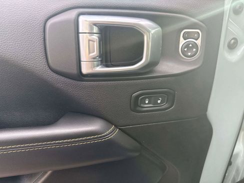 Used 2024 Jeep Wrangler Sahara w/ Safety Group image 18