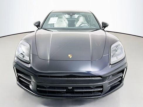 Used 2024 Porsche Panamera 4 image 6