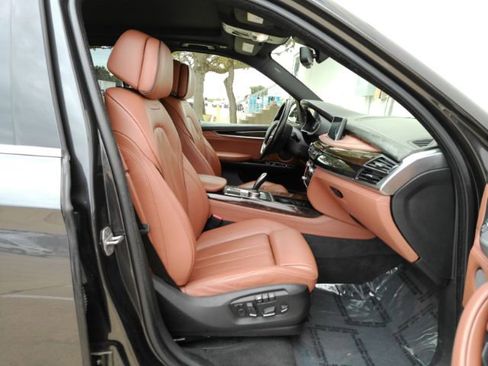 Used 2017 BMW X5 xDrive40e AWD/4WD image 21