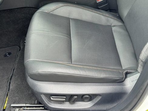 Used 2026 Toyota Camry XLE FWD image 25