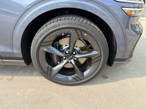 New 2026 Genesis GV70 2.5T Sport Prestige AWD/4WD image 25