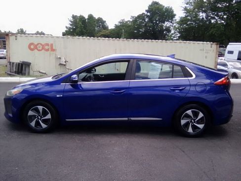 Used 2019 Hyundai Ioniq SEL FWD image 7