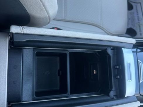 Used 2026 Mercedes-Benz GLC 300 GLC 300 image 34