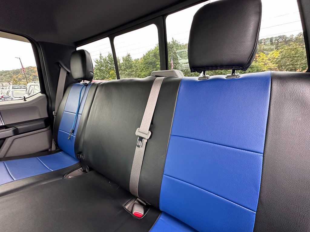 Used 2015 Ford F150 XLT w/ Equipment Group 302A Luxury AWD/4WD image 17