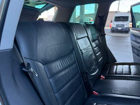 Used 2008 Volkswagen Touareg V6 AWD/4WD image 20