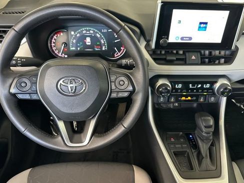 Used 2024 Toyota RAV4 XLE w/ Convenience Package FWD image 18
