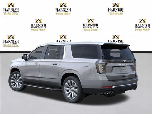 New 2026 Chevrolet Suburban Premier w/ Sun And Tow Package AWD/4WD image 4