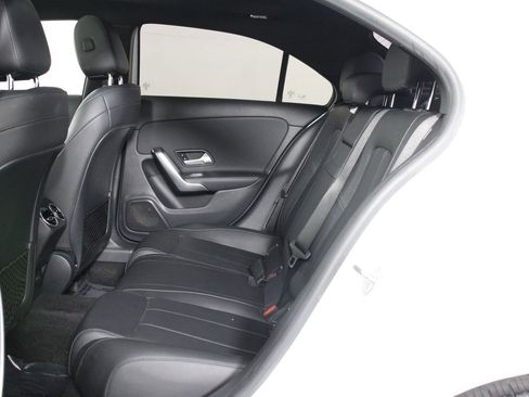 Used 2021 Mercedes-Benz A 220 image 32