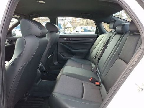 Used 2022 Honda Accord Sport image 10