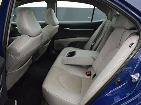 Used 2023 Toyota Camry XSE w/ Navigation Package FWD image 12