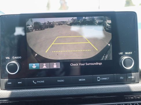 Used 2023 Honda Civic Sport image 27