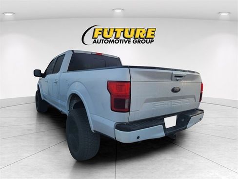 Used 2020 Ford F150 Lariat image 4