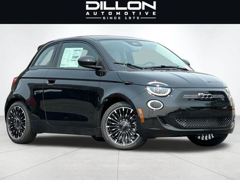 New 2026 FIAT 500 e w/ Comfort Group FWD image 1
