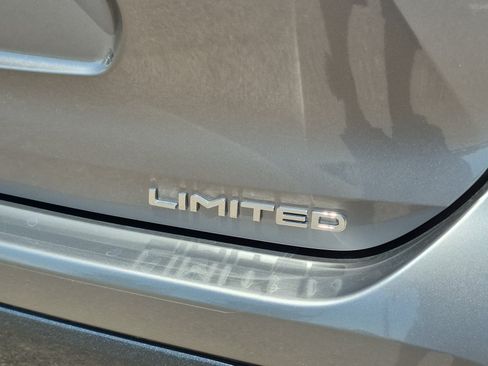 Certified 2026 Toyota Highlander Limited AWD/4WD image 32