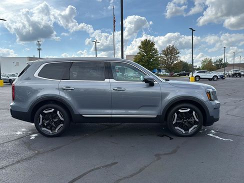 Used 2024 Kia Telluride S w/ S Sunroof Package AWD/4WD image 6