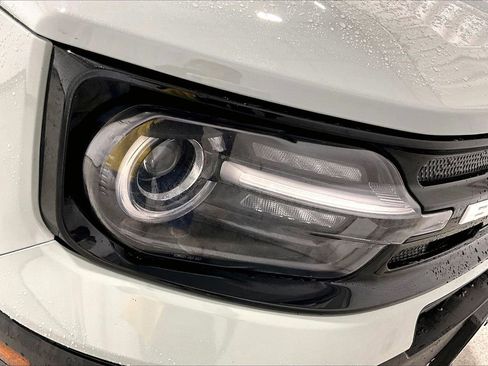 Certified 2024 Ford Bronco Sport Outer Banks w/ Tech Package AWD/4WD image 28