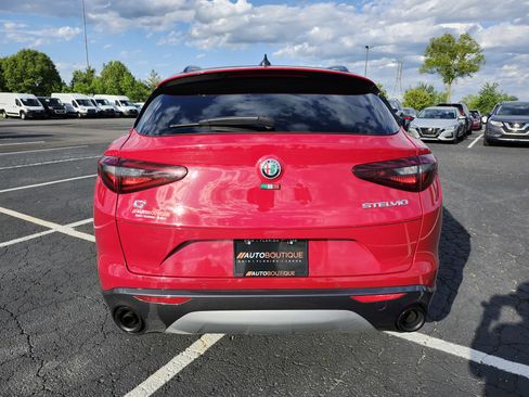 Used 2023 Alfa Romeo Stelvio Ti AWD/4WD image 20