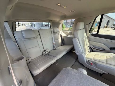 Used 2019 GMC Yukon Denali w/ Open Road Package AWD/4WD image 13