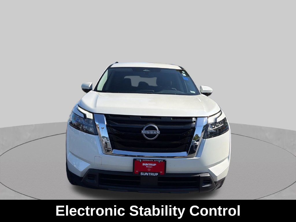 Used 2023 Nissan Pathfinder SV w/ Cargo Package AWD/4WD image 10