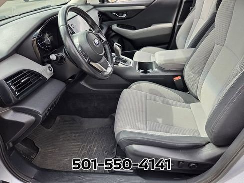 Used 2022 Subaru Outback Premium AWD/4WD image 9