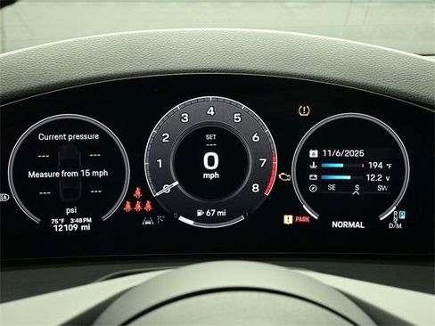 Used 2024 Porsche Panamera 4 image 9