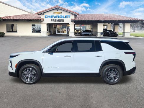 New 2026 Chevrolet Traverse LT w/ Driver Confidence Package image 5