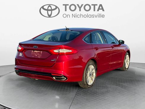 Used 2016 Ford Fusion SE w/ Equipment Group 202A image 6