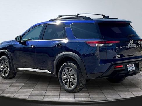 New 2026 Nissan Pathfinder SV image 3