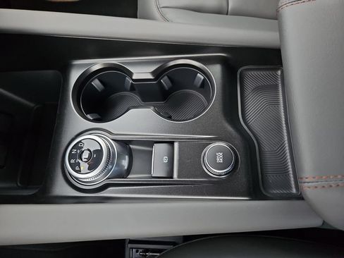 New 2026 Ford Explorer Active w/ Active Comfort Package RWD image 28