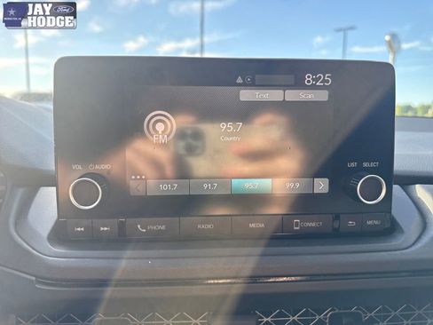 Used 2023 Honda Accord LX image 21