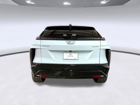 New 2026 Cadillac Lyriq Sport AWD/4WD image 10