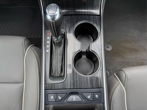 Used 2018 Chevrolet Impala Premier w/ Premier Confidence Package FWD image 25