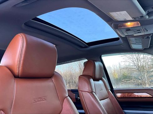 Used 2019 Toyota Tundra 1794 Edition image 14