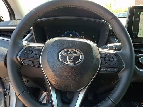 Used 2026 Toyota Corolla Cross LE w/ Cold Weather Package AWD/4WD image 21