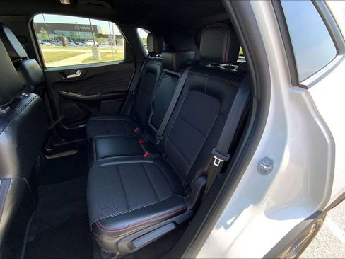 Used 2025 Ford Escape ST-Line w/ Tech Pack #1 AWD/4WD image 22