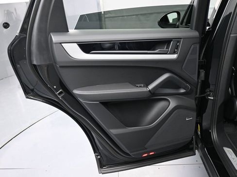 New 2026 Porsche Cayenne AWD/4WD image 22